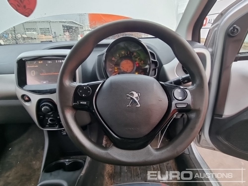 Coche 2014 Peugeot 108: foto 32