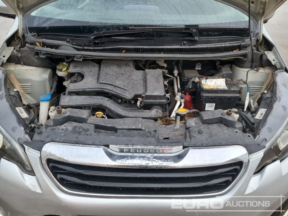 Coche 2014 Peugeot 108: foto 13