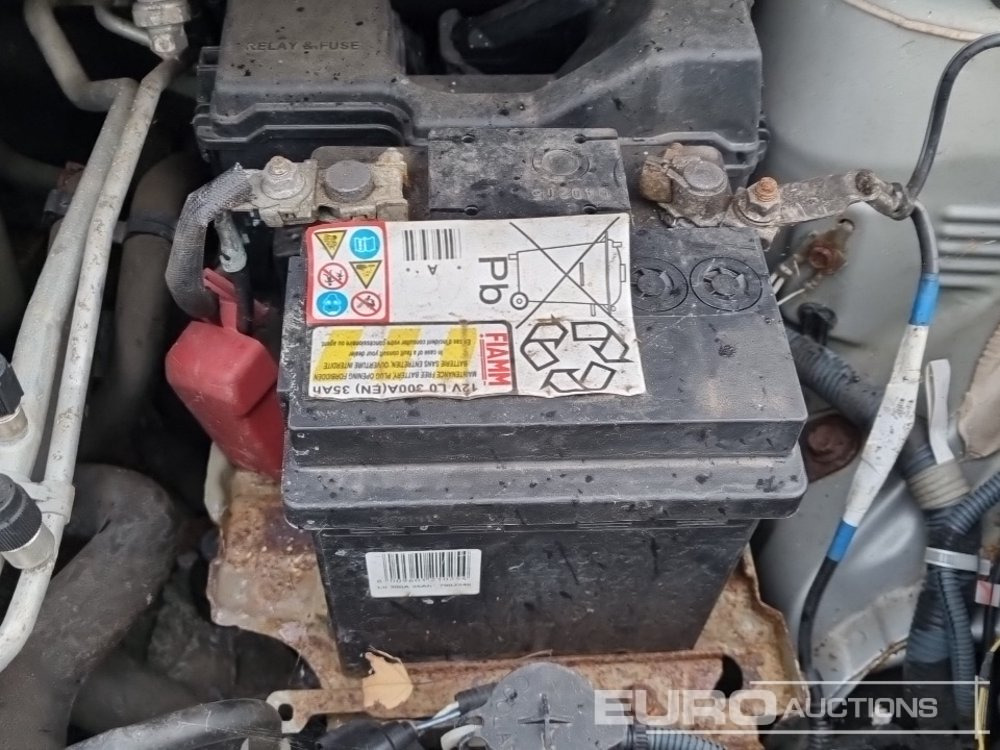 Coche 2014 Peugeot 108: foto 14