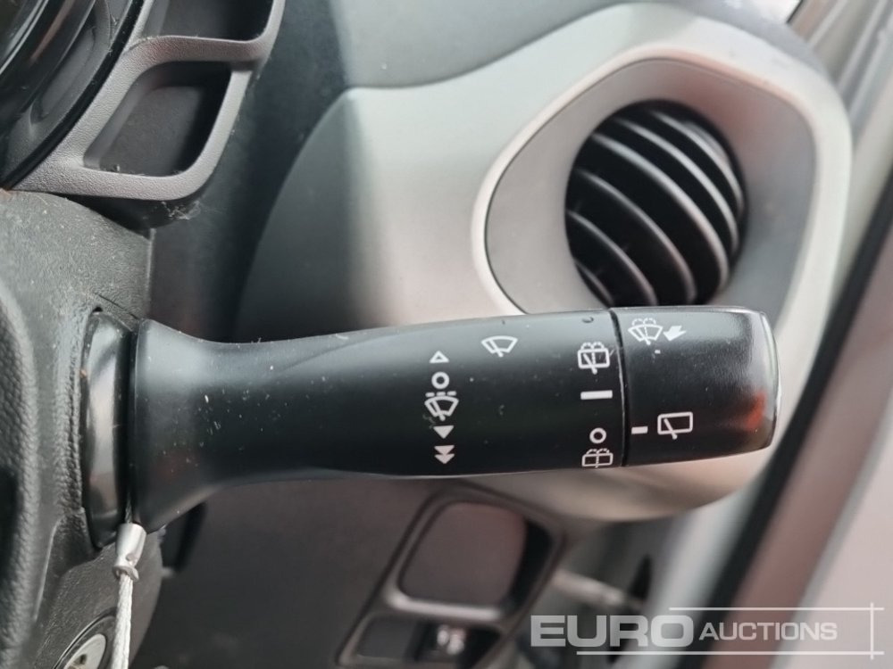 Coche 2014 Peugeot 108: foto 33