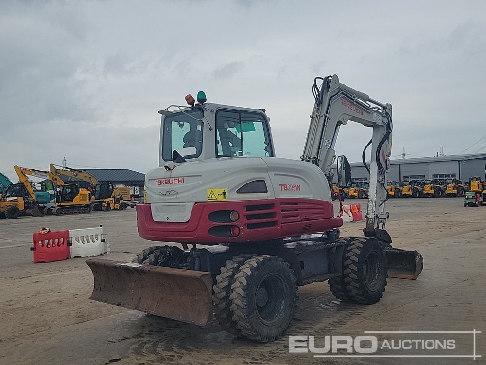 2014 Takeuchi TB295W - Excavadora de ruedas: foto 5 2014 Takeuchi TB295W - Excavadora de ruedas: foto 5