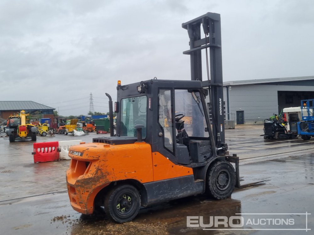2015 Doosan D50C-7 - Carretilla elevadora: foto 5 2015 Doosan D50C-7 - Carretilla elevadora: foto 5