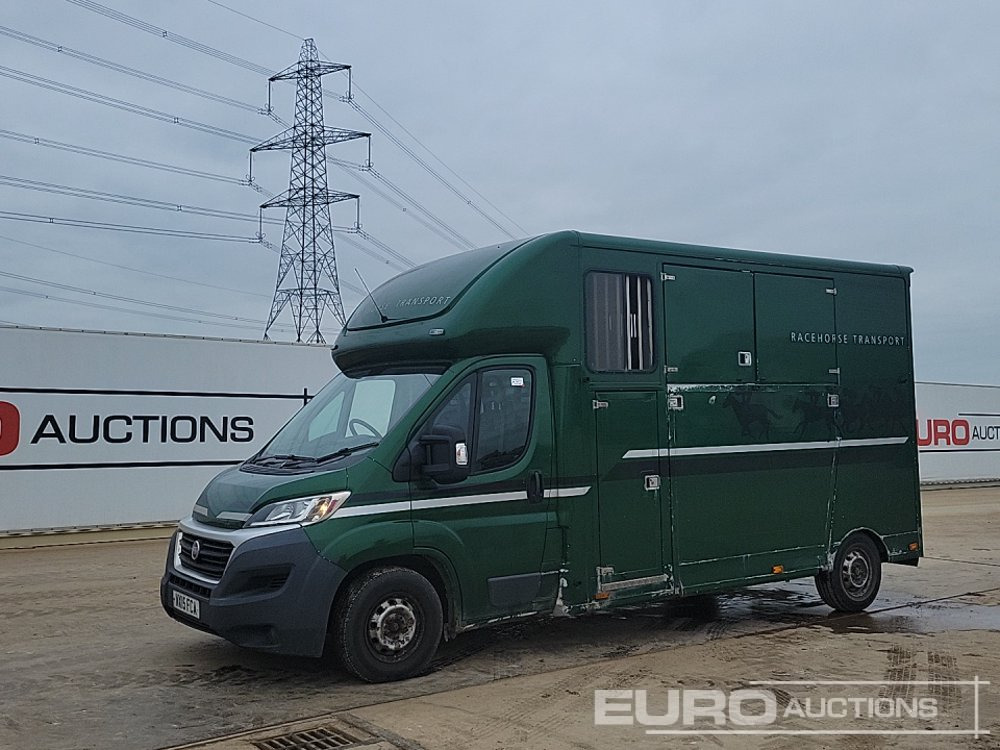 2015 Fiat Ducato 35 Multijet - Transporte de ganado camión: foto 1 2015 Fiat Ducato 35 Multijet - Transporte de ganado camión: foto 1