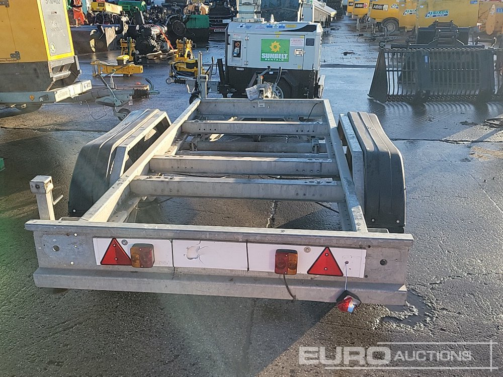 2015 Knott avonride 3.5 TON - Remolque porta maquinaria: foto 4 2015 Knott avonride 3.5 TON - Remolque porta maquinaria: foto 4