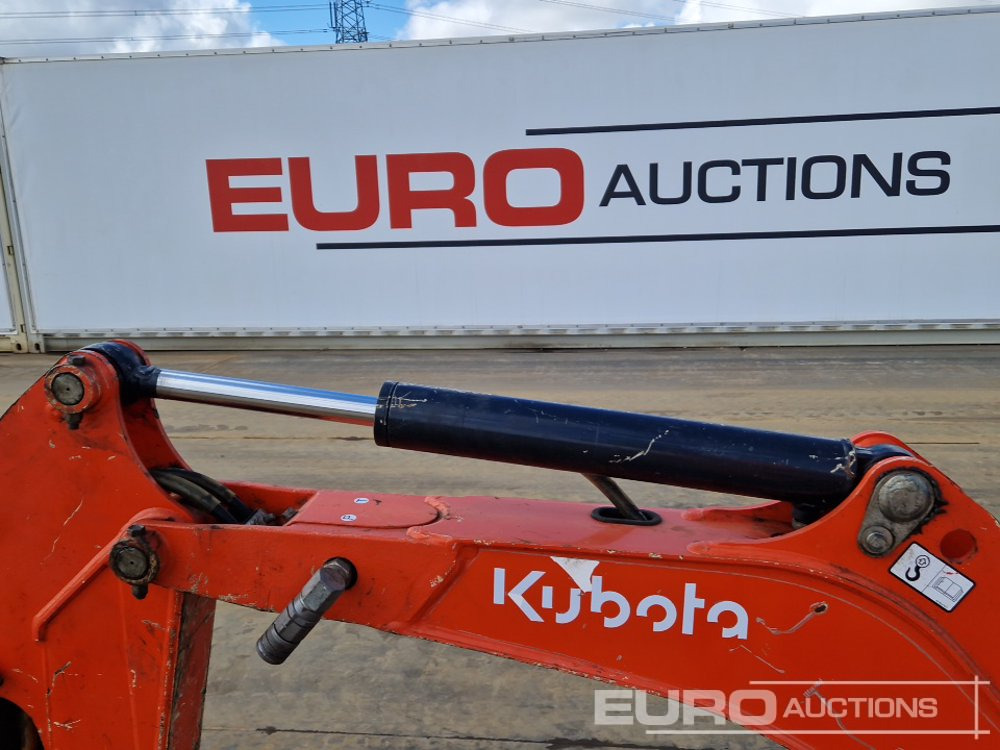 Miniexcavadora 2016 Kubota U10-3: foto 19