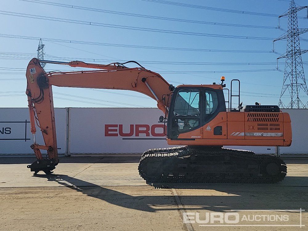 2017 Doosan DX225LC-3 - Excavadora de cadenas: foto 2 2017 Doosan DX225LC-3 - Excavadora de cadenas: foto 2