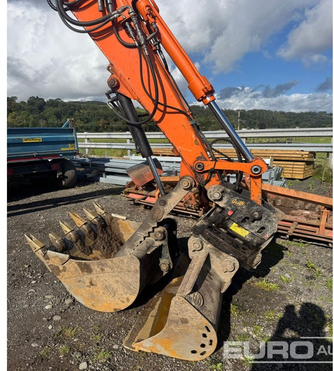 2017 Doosan DX85R-3 - Miniexcavadora: foto 5 2017 Doosan DX85R-3 - Miniexcavadora: foto 5
