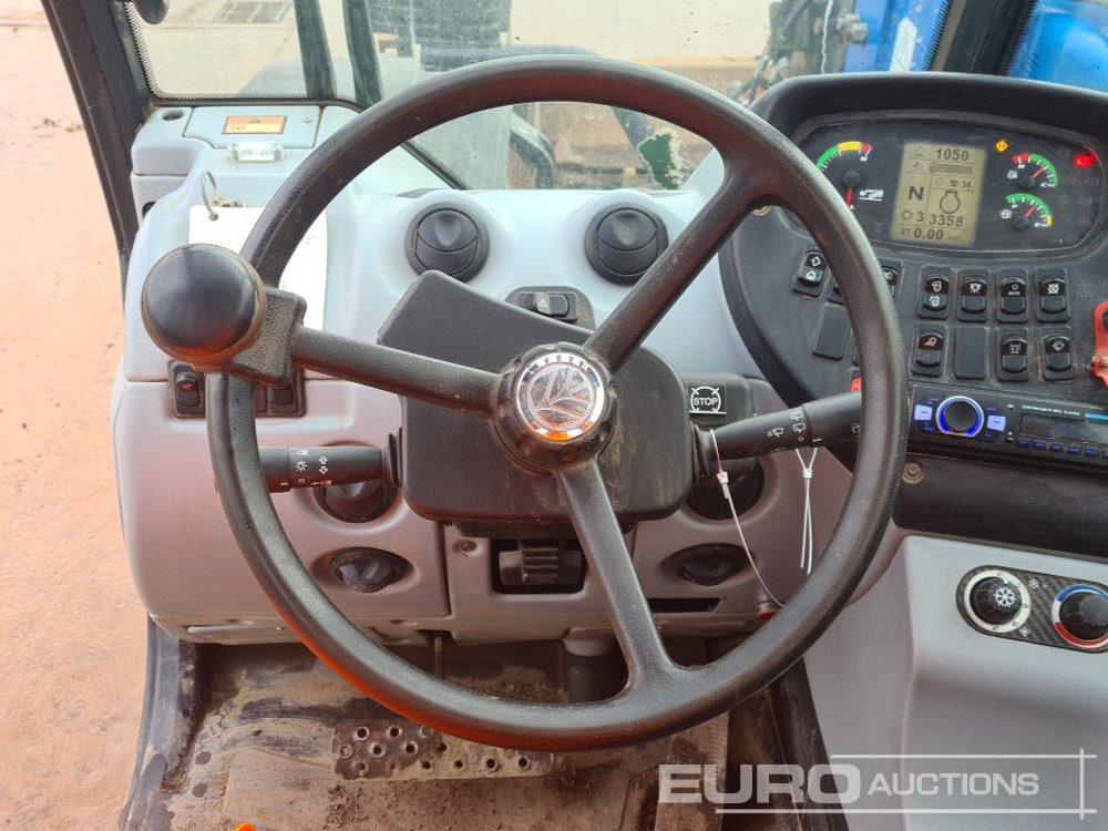 Manipulador telescópico 2017 New Holland LM7.42: foto 31