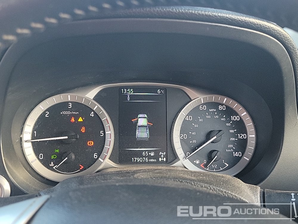 Pick-up 2017 Nissan Navara: foto 35