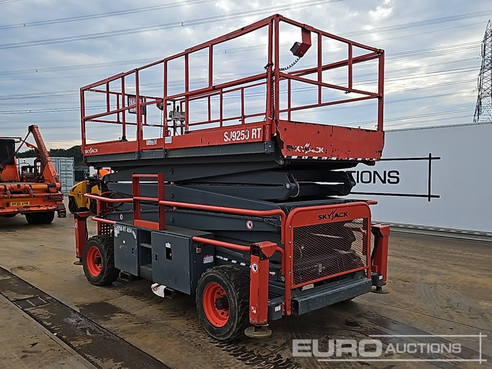 2017 SkyJack SJ9250 - Plataforma elevadora: foto 3 2017 SkyJack SJ9250 - Plataforma elevadora: foto 3