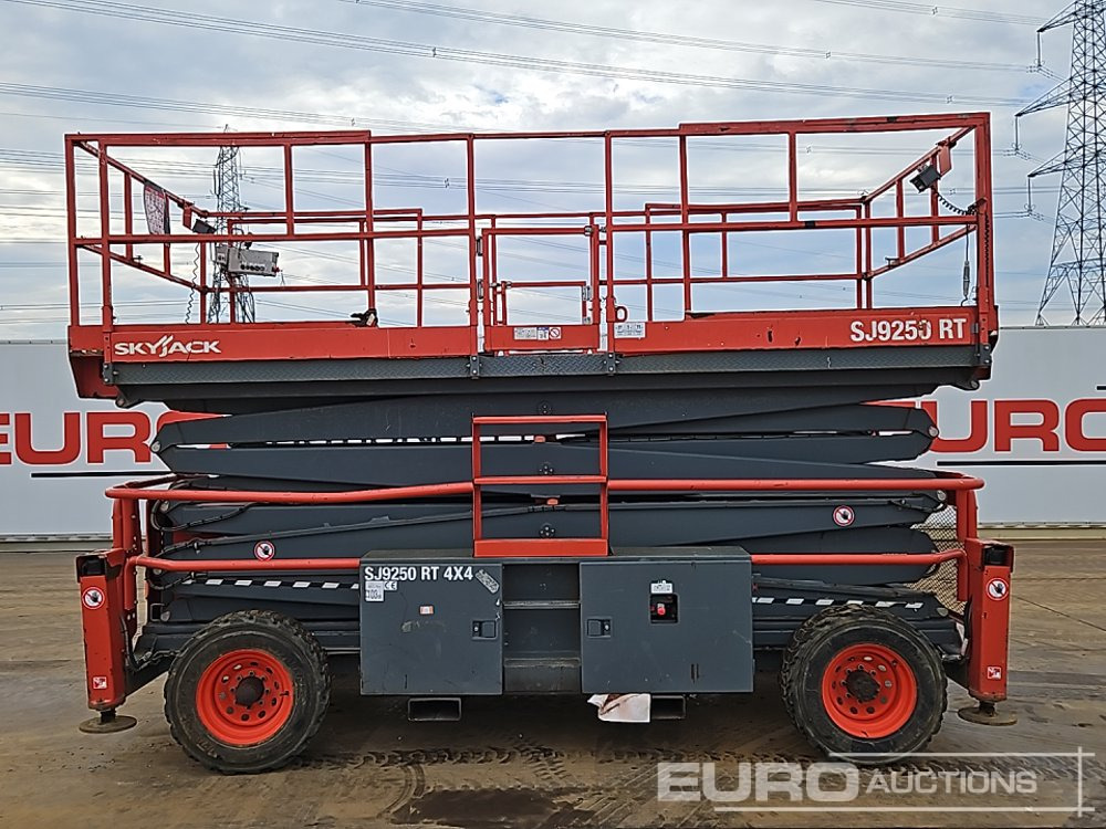 2017 SkyJack SJ9250 - Plataforma elevadora: foto 2 2017 SkyJack SJ9250 - Plataforma elevadora: foto 2