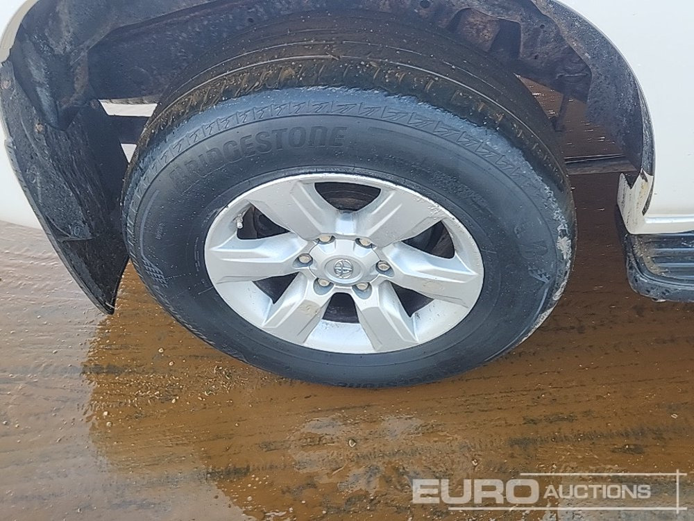 SUV/ Todoterreno 2017 Toyota Land Cruiser: foto 11