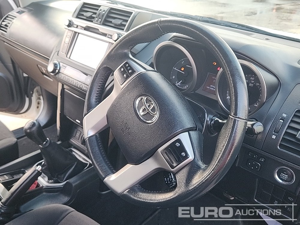 SUV/ Todoterreno 2017 Toyota Land Cruiser: foto 27