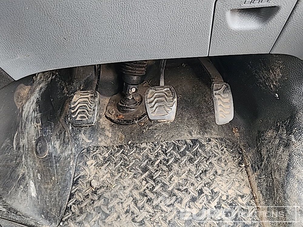 Furgoneta 2018 Ford Transit: foto 37