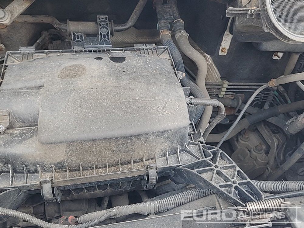 Furgoneta 2018 Ford Transit: foto 41 Furgoneta 2018 Ford Transit: foto 41