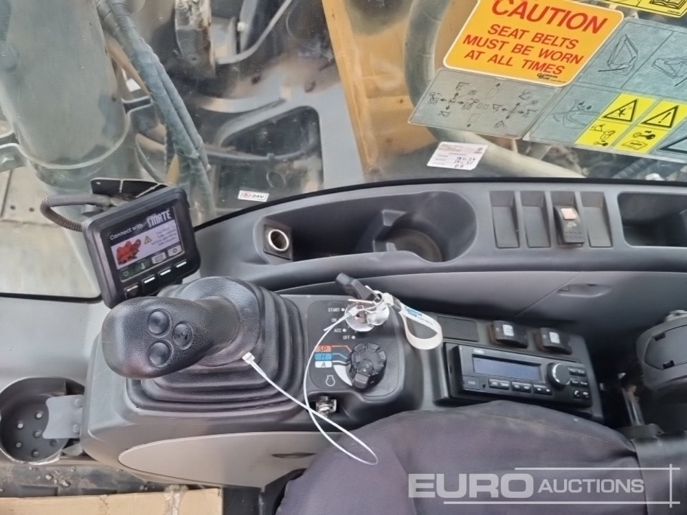 Excavadora de cadenas 2019 Case CX130D: foto 34