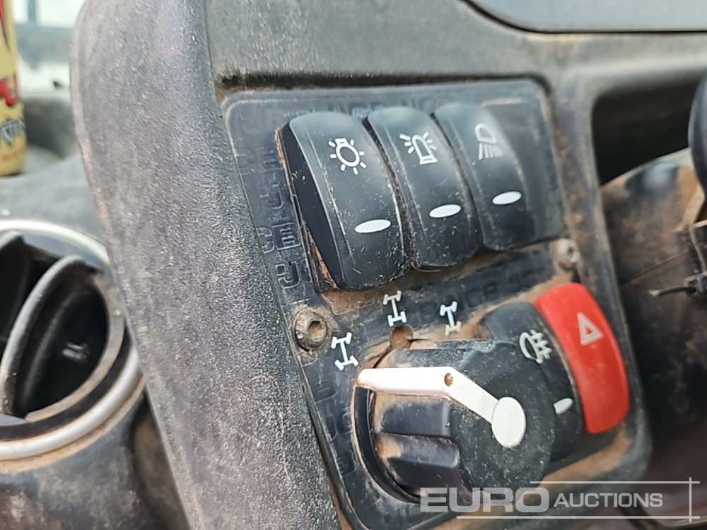 Manipulador telescópico 2019 JCB 535-95: foto 30