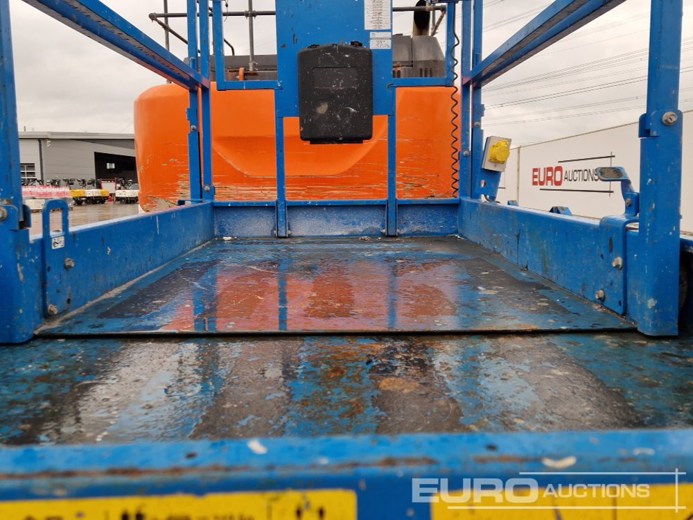 Plataforma de tijeras 2020 Genie GS3246: foto 24