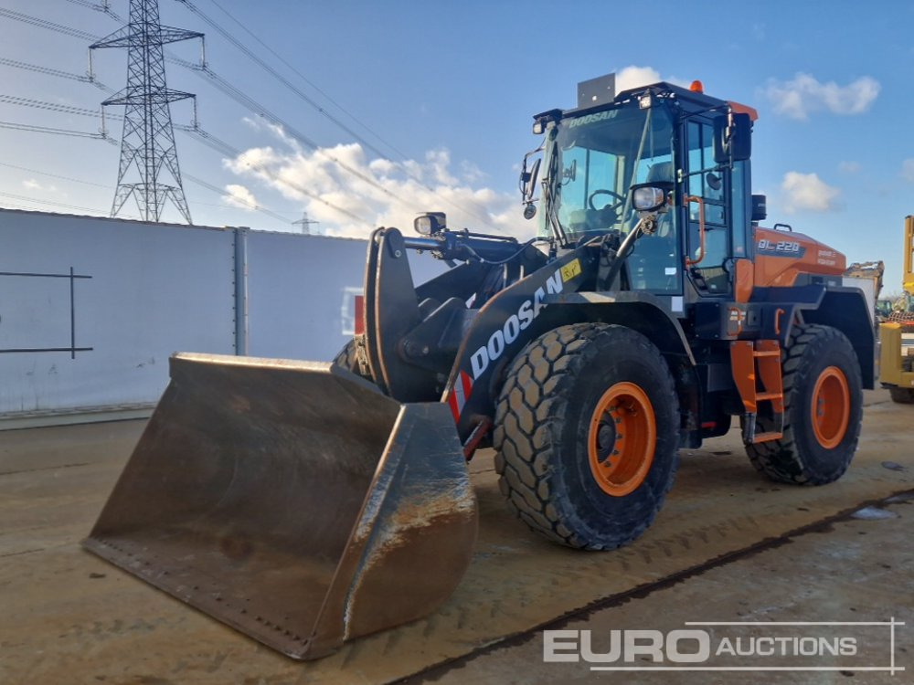 2021 Doosan DL220-7 - Cargadora de ruedas: foto 1 2021 Doosan DL220-7 - Cargadora de ruedas: foto 1