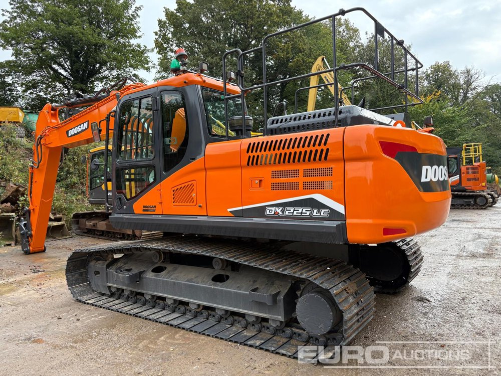 2021 Doosan DX225LC-5 - Excavadora de cadenas: foto 3 2021 Doosan DX225LC-5 - Excavadora de cadenas: foto 3