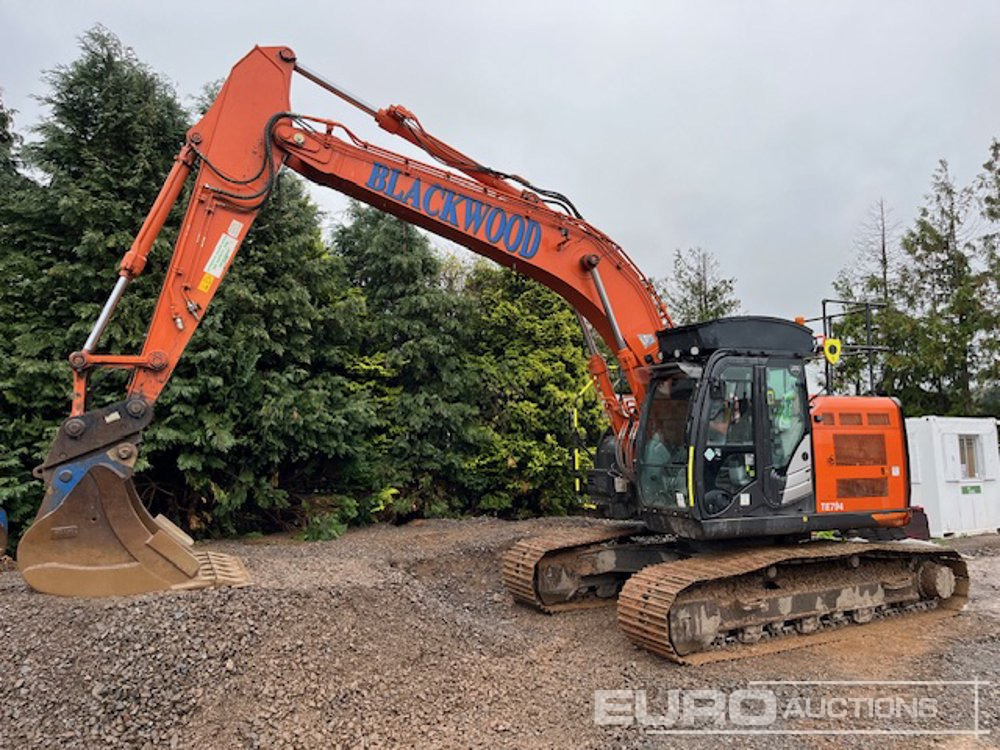 2021 Hitachi ZX225USRLC-6 - Excavadora de cadenas: foto 1 2021 Hitachi ZX225USRLC-6 - Excavadora de cadenas: foto 1