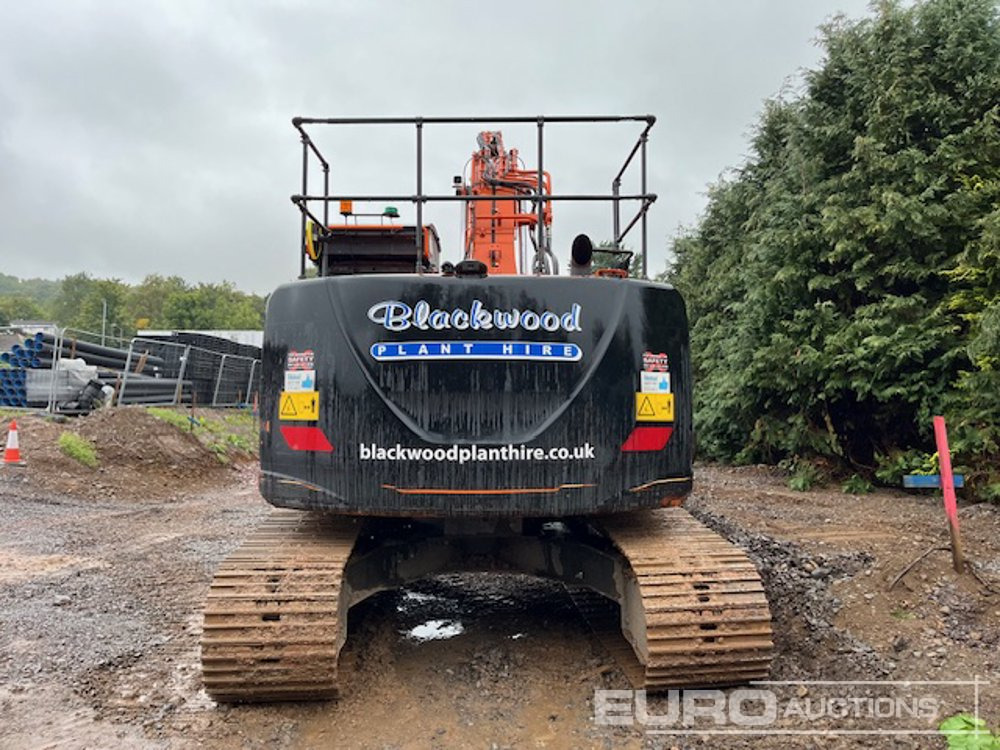 2021 Hitachi ZX225USRLC-6 - Excavadora de cadenas: foto 4 2021 Hitachi ZX225USRLC-6 - Excavadora de cadenas: foto 4