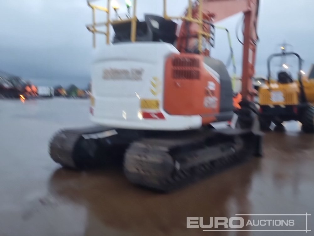 2023 Hitachi ZX135USBL-7 - Excavadora de cadenas: foto 5 2023 Hitachi ZX135USBL-7 - Excavadora de cadenas: foto 5