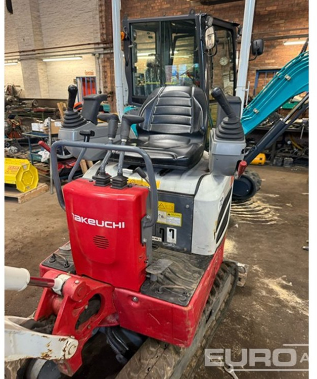 2023 Takeuchi TB210R - Miniexcavadora: foto 2 2023 Takeuchi TB210R - Miniexcavadora: foto 2