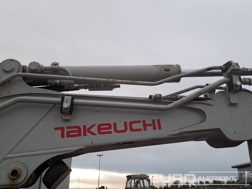 Miniexcavadora 2023 Takeuchi TB325R: foto 23