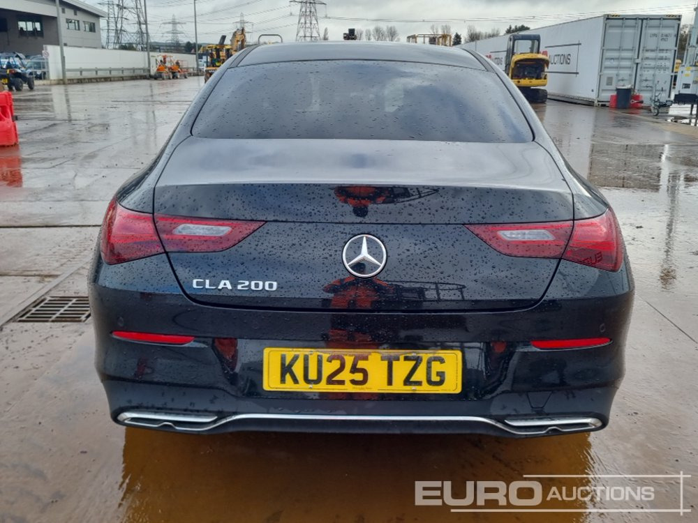 2025 Mercedes CLA 200 - Coche: foto 4 2025 Mercedes CLA 200 - Coche: foto 4