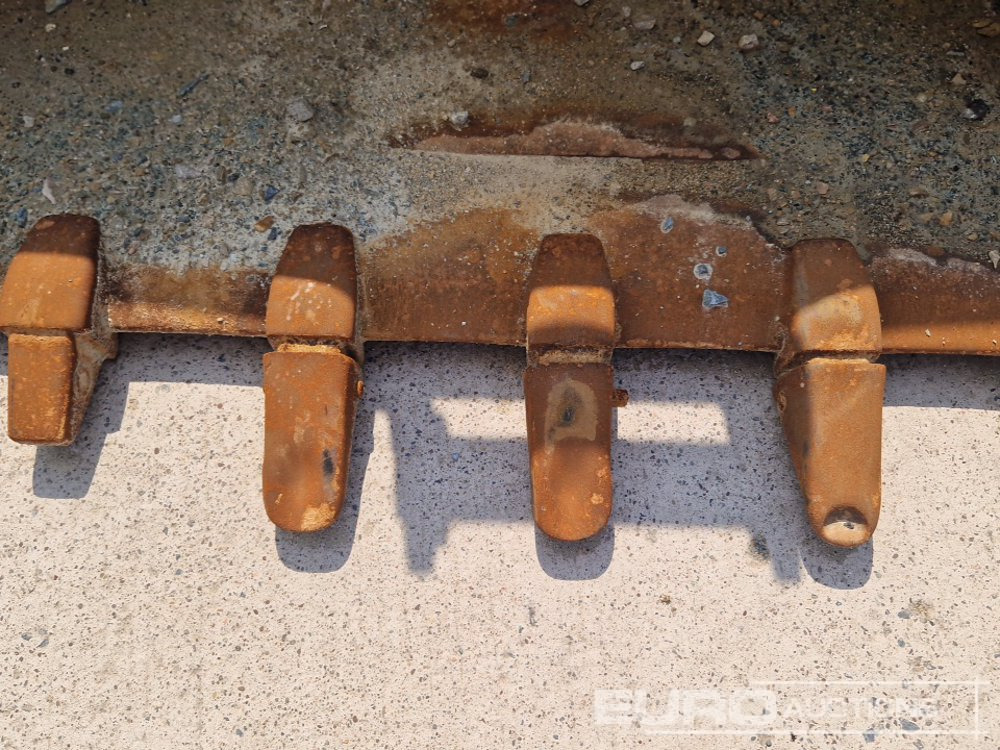 Cazo 60" Digging Bucket 80mm Pin to suit 20 Ton Excavator: foto 14