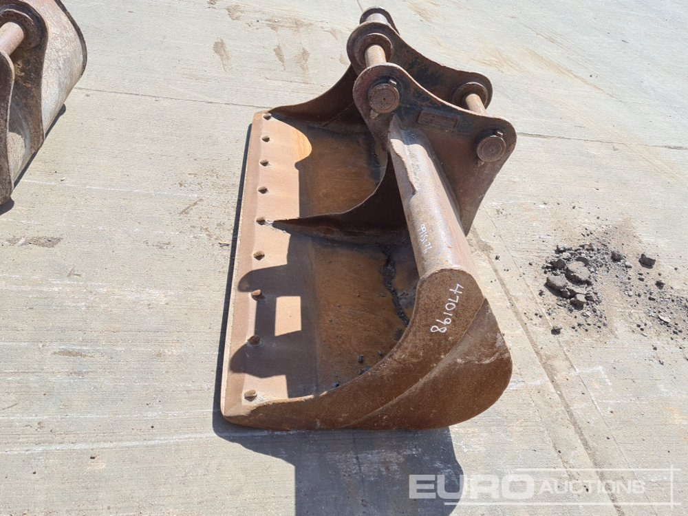 72" Ditching Bucket 65mm Pin to suit 13 Ton Excavator - Cazo: foto 2 72" Ditching Bucket 65mm Pin to suit 13 Ton Excavator - Cazo: foto 2