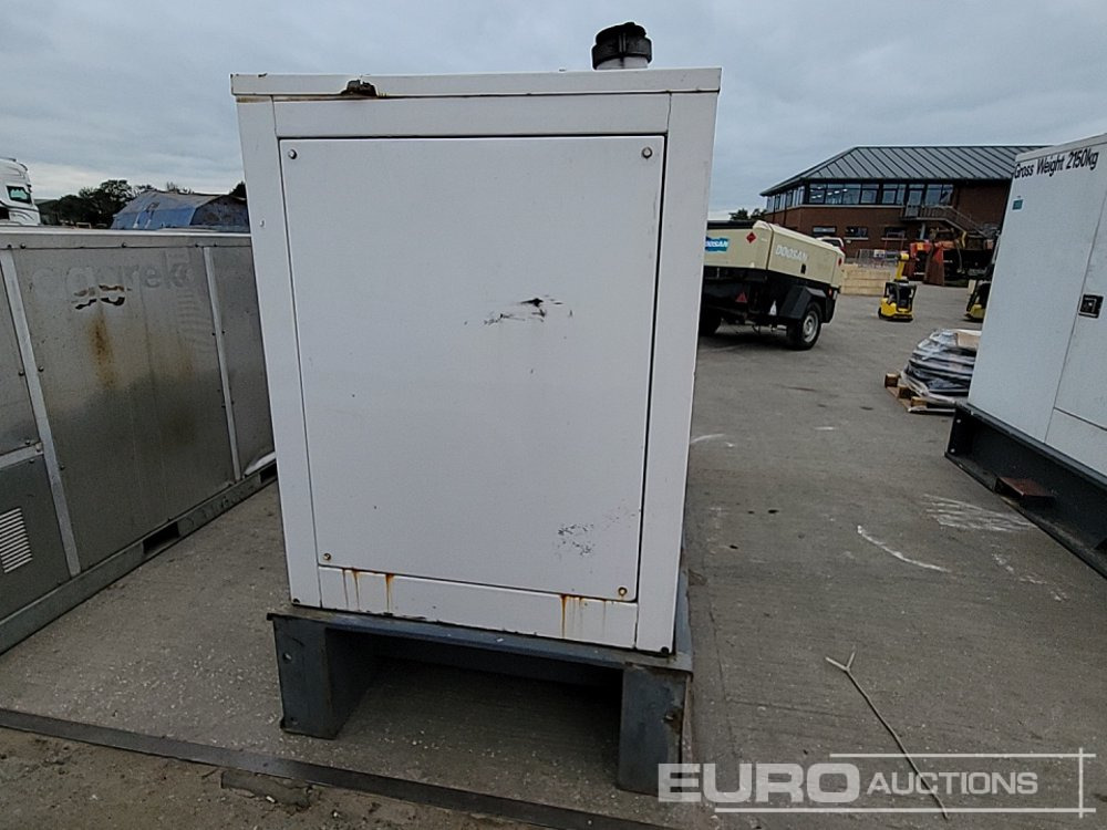 Aggreko 60kVA Generator, 4 Cylinder Engine - Generador industriale: foto 4 Aggreko 60kVA Generator, 4 Cylinder Engine - Generador industriale: foto 4