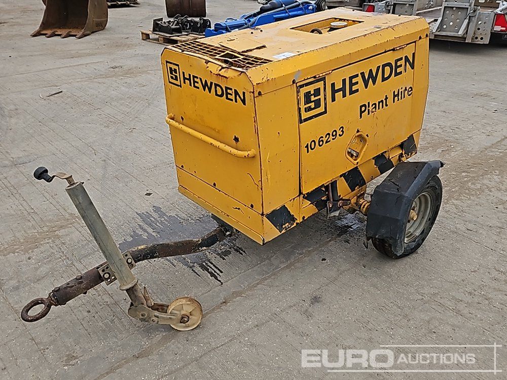 ArcGen 330SD Single Axle Generator Welder - Generador industriale: foto 1 ArcGen 330SD Single Axle Generator Welder - Generador industriale: foto 1