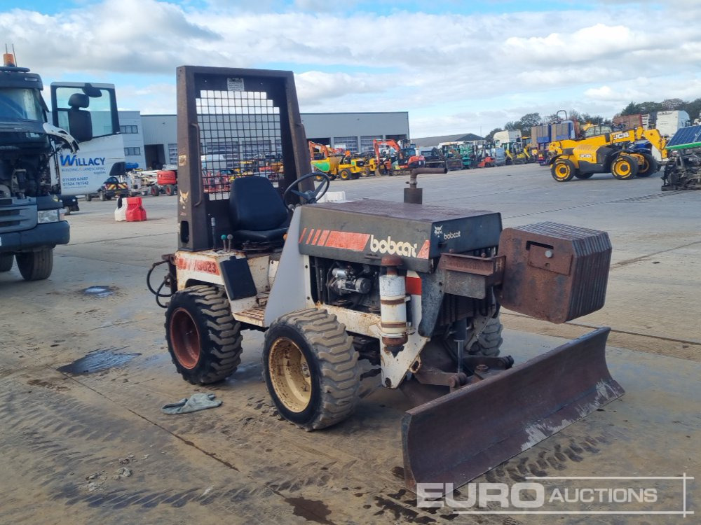 Zanjadora Bobcat 3023: foto 7