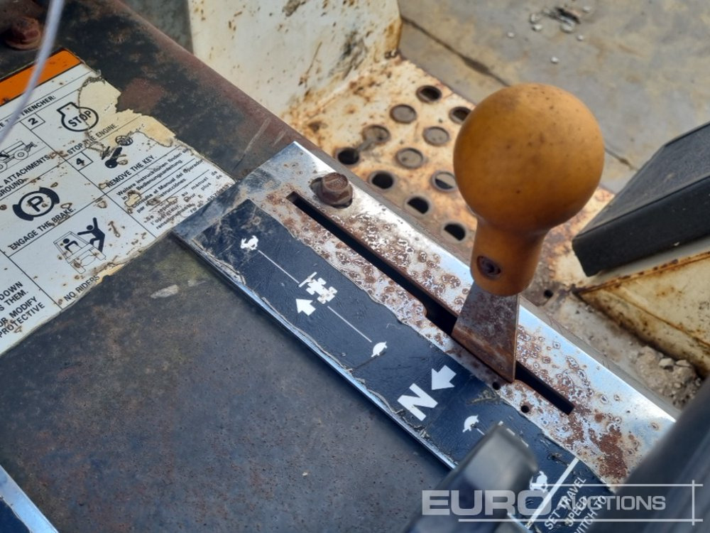 Zanjadora Bobcat 3023: foto 34