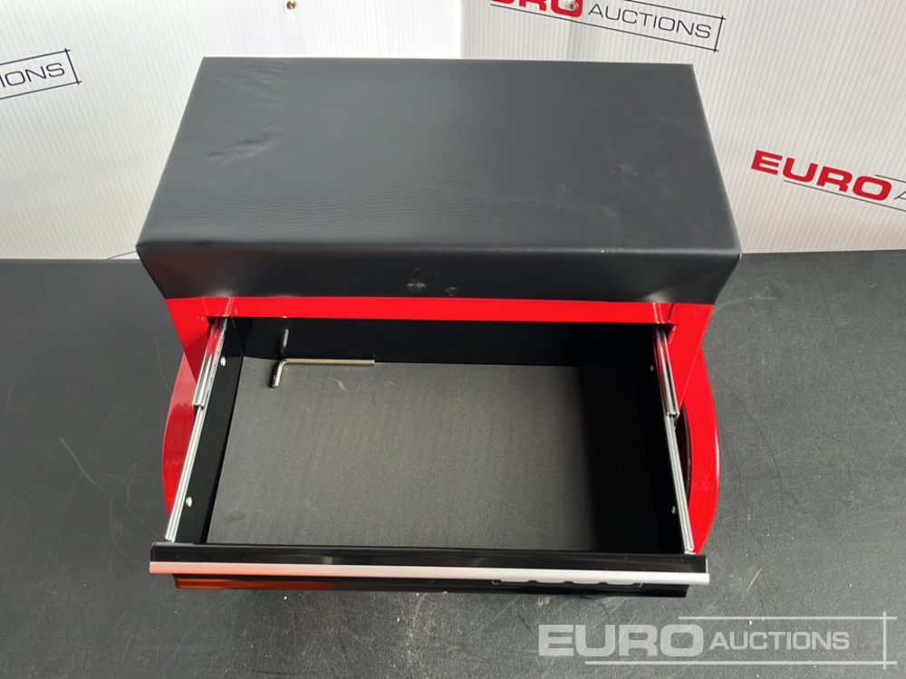 Equipo de taller Boss Wheeled Stool Tool Box, 3 Drawers, Magnetic Trays: foto 17