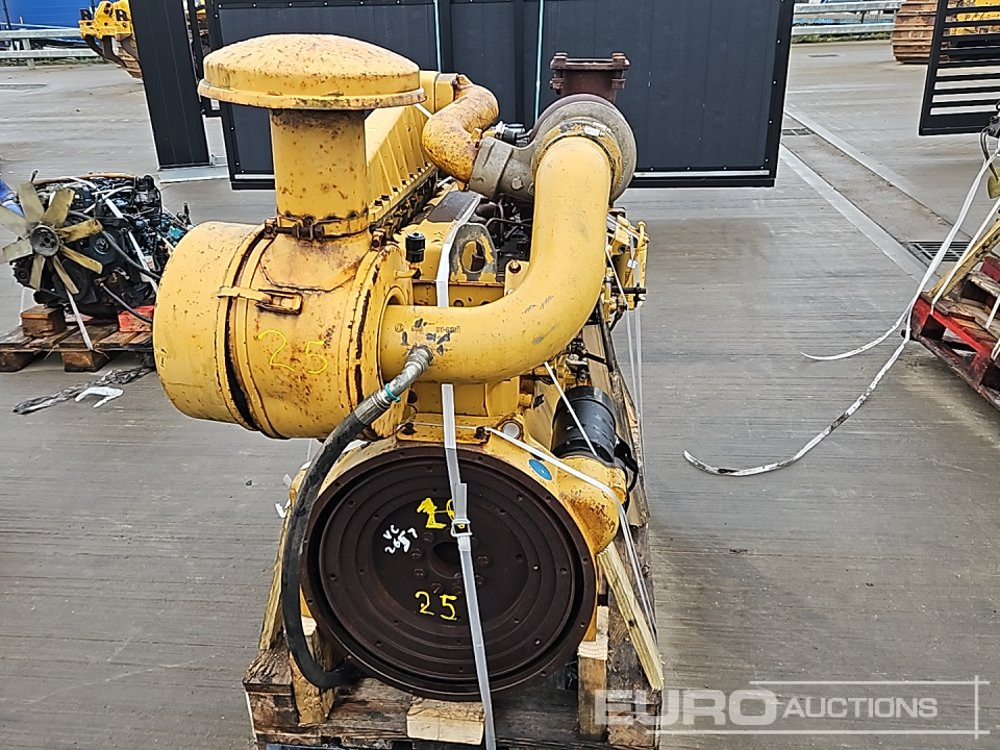 CAT 6 Cylinder Engine - Motor: foto 2 CAT 6 Cylinder Engine - Motor: foto 2