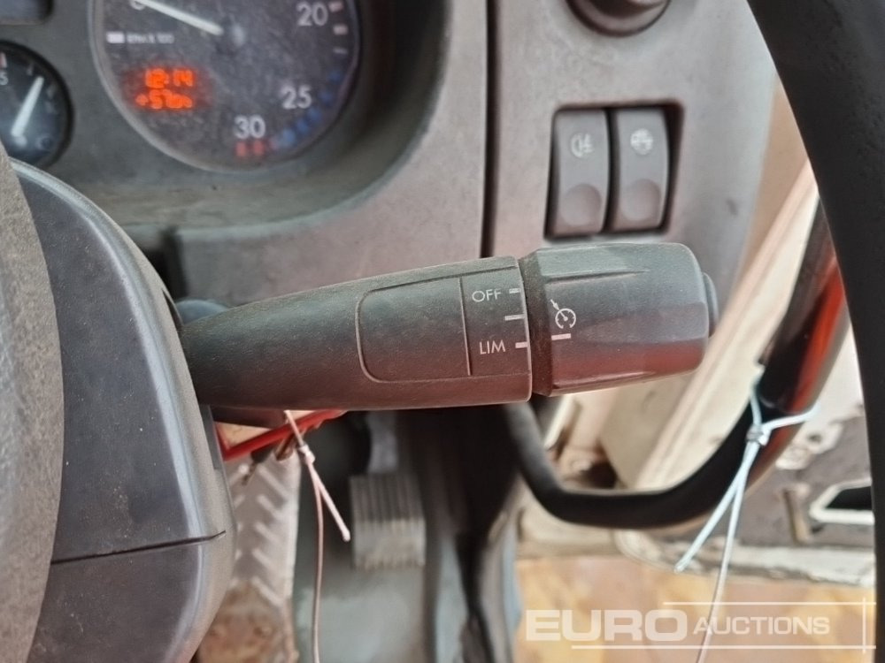 Cabeza tractora 2004 DAF CF75.360: foto 33 Cabeza tractora 2004 DAF CF75.360: foto 33