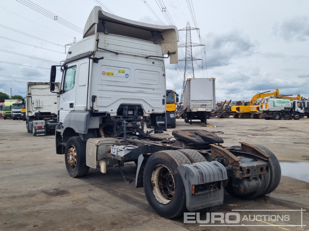 2011 Mercedes 4x2, Slider (Spares, Non Runner) - Cabeza tractora: foto 3 2011 Mercedes 4x2, Slider (Spares, Non Runner) - Cabeza tractora: foto 3