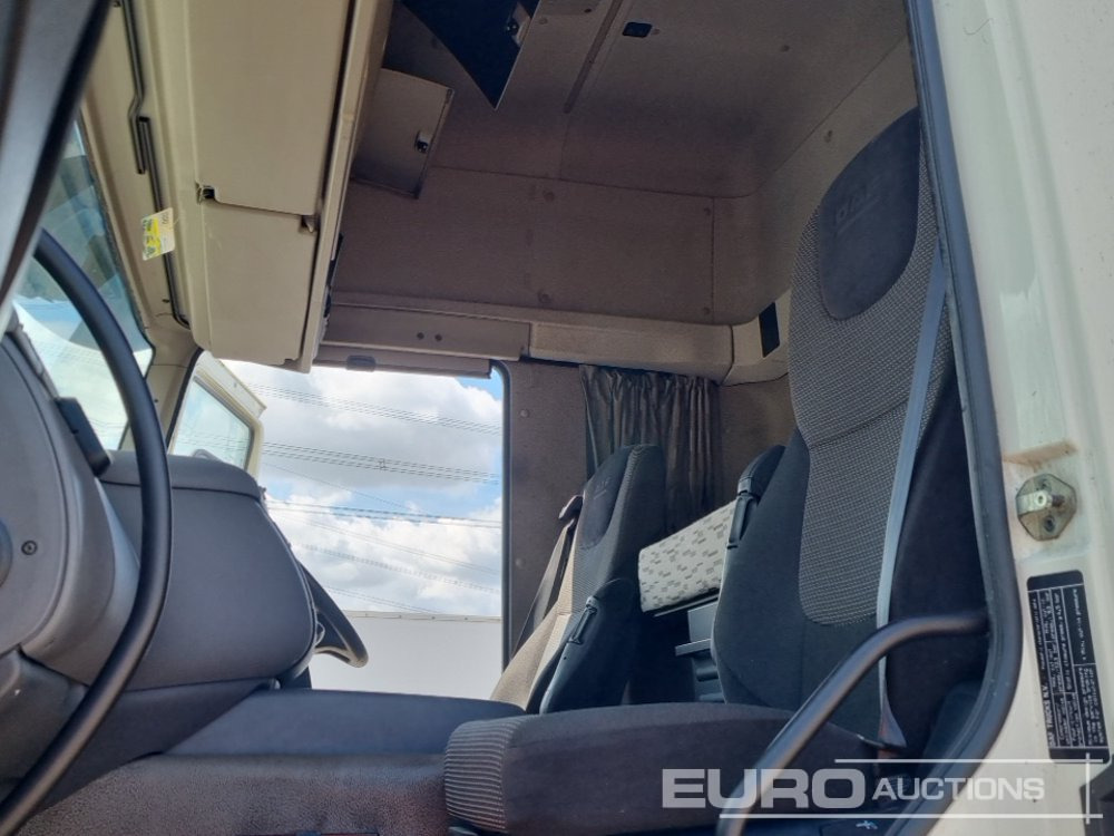Cabeza tractora 2015 DAF CF460: foto 23