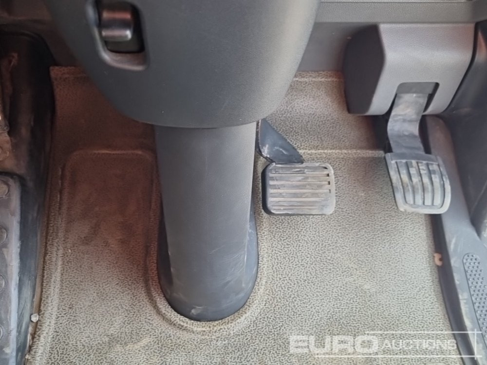Cabeza tractora 2015 DAF CF460: foto 35