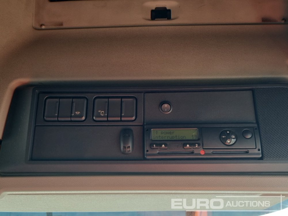 Cabeza tractora 2015 DAF CF460: foto 34