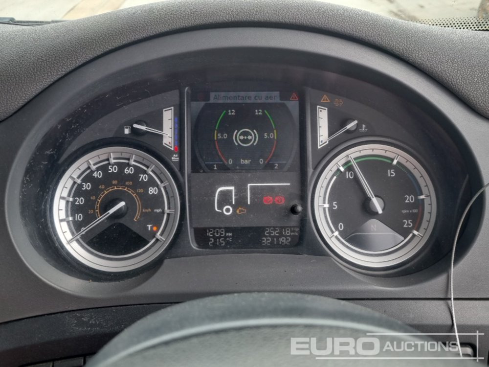 Cabeza tractora 2015 DAF CF460: foto 37