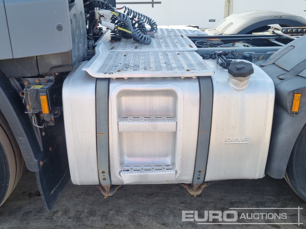 Cabeza tractora 2015 DAF CF460: foto 15