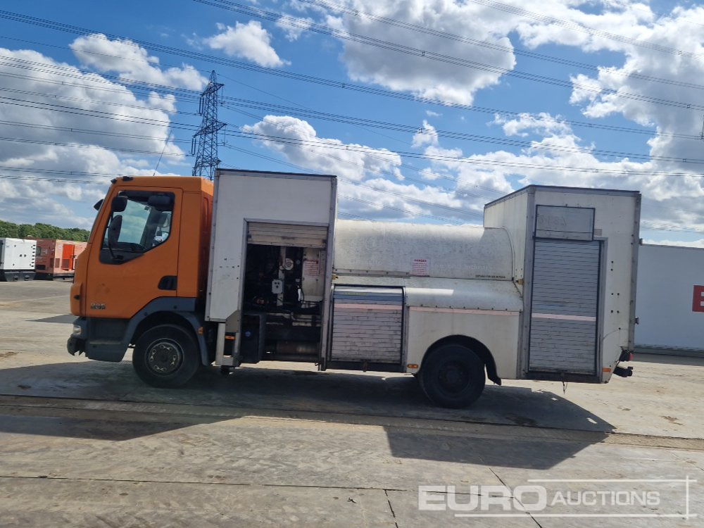 DAF 55.180 - Cisterna camión: foto 2 DAF 55.180 - Cisterna camión: foto 2