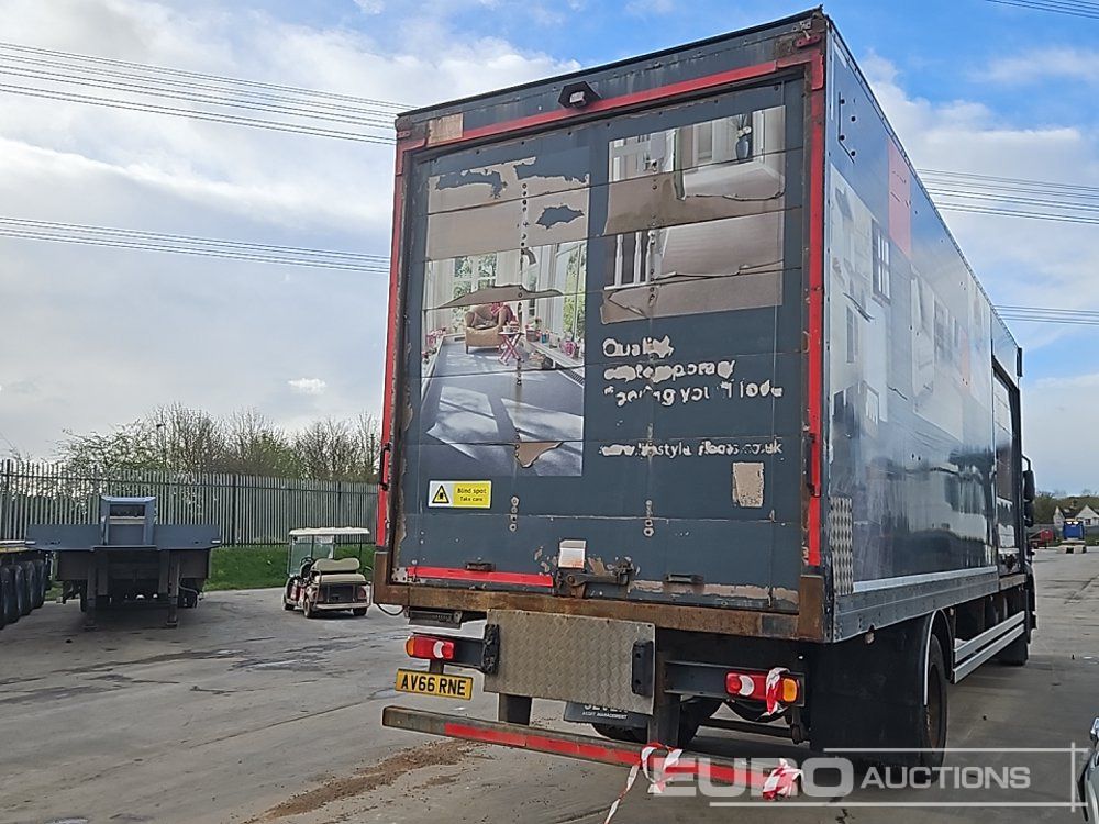 DAF CF230 - Camión caja cerrada: foto 5 DAF CF230 - Camión caja cerrada: foto 5