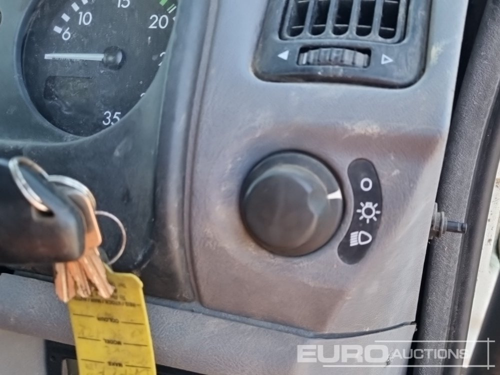 Esparcidor de sal DAF LF55.180: foto 36
