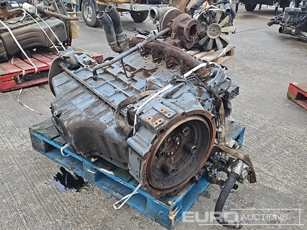 Deutz 6 Cylinder Engine - Motor: foto 5 Deutz 6 Cylinder Engine - Motor: foto 5