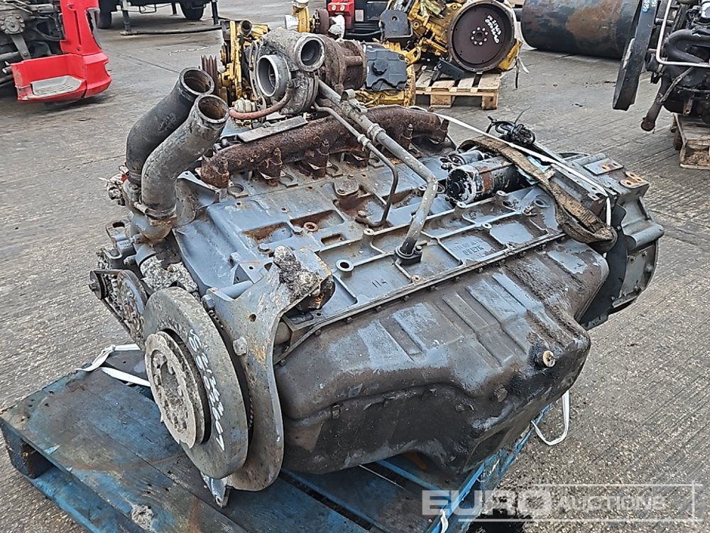 Deutz 6 Cylinder Engine - Motor: foto 3 Deutz 6 Cylinder Engine - Motor: foto 3